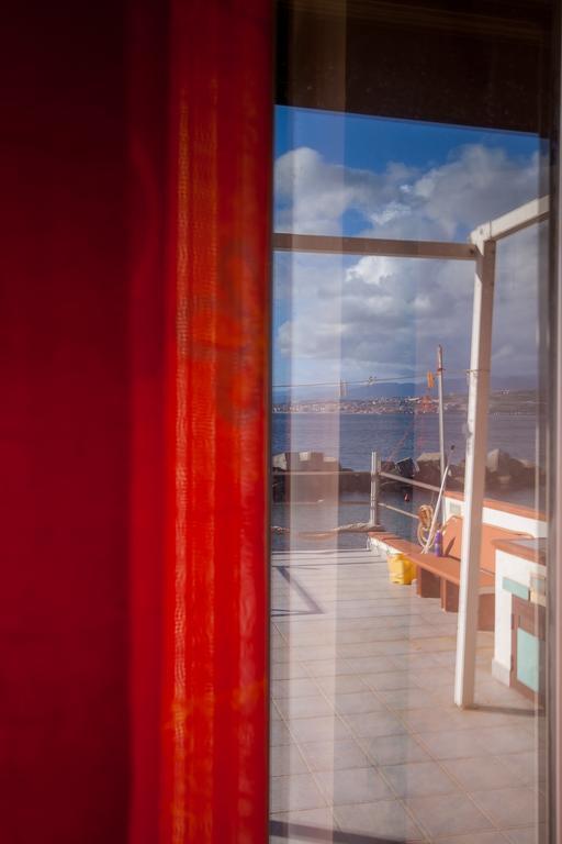 Limoni Sul Mare Bed & Breakfast Torre Faro Room photo